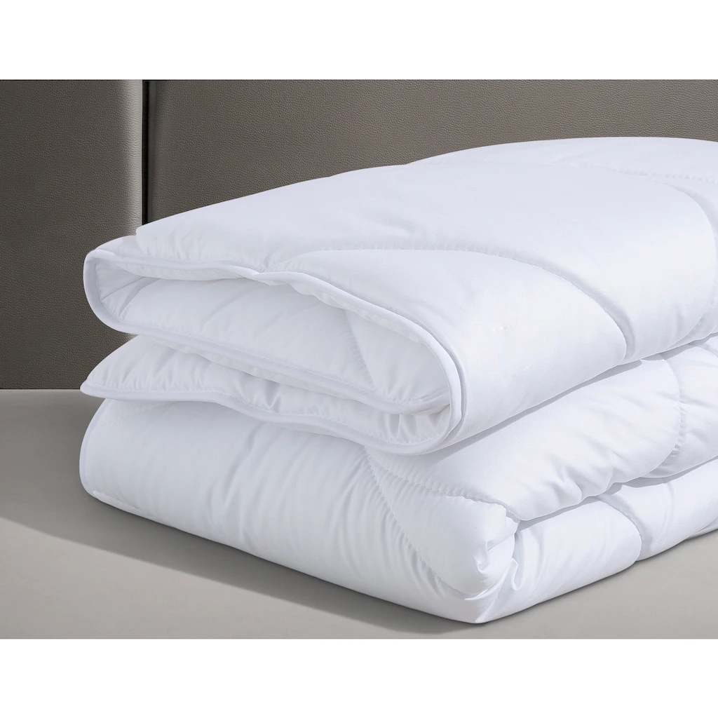 My Home Kunstfaserbettdecke »Fantasy«, Warm, Bezug 100% Baumwolle, (1 St.), Ideale Ganzjahresdecke – Bild 4