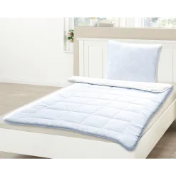 Conni Oberkircher´s Conni Oberkircher´s Microfaserbettdecke »Conni-TopCool«, Normal, Füllung Polyester, Bezug Polyester, (1 St.), Mit Sommer- Und Winterseite
