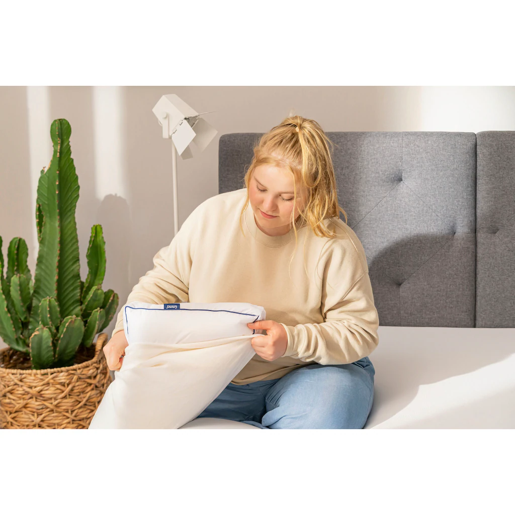 Emma Kopfkissen »Emma Flauschkissen«, Füllung: Polyester, Bezug: Polyester, (1 St.), Flauschig, Weiches Kissen In Gewohnter EMMA Qualität – Bild 2